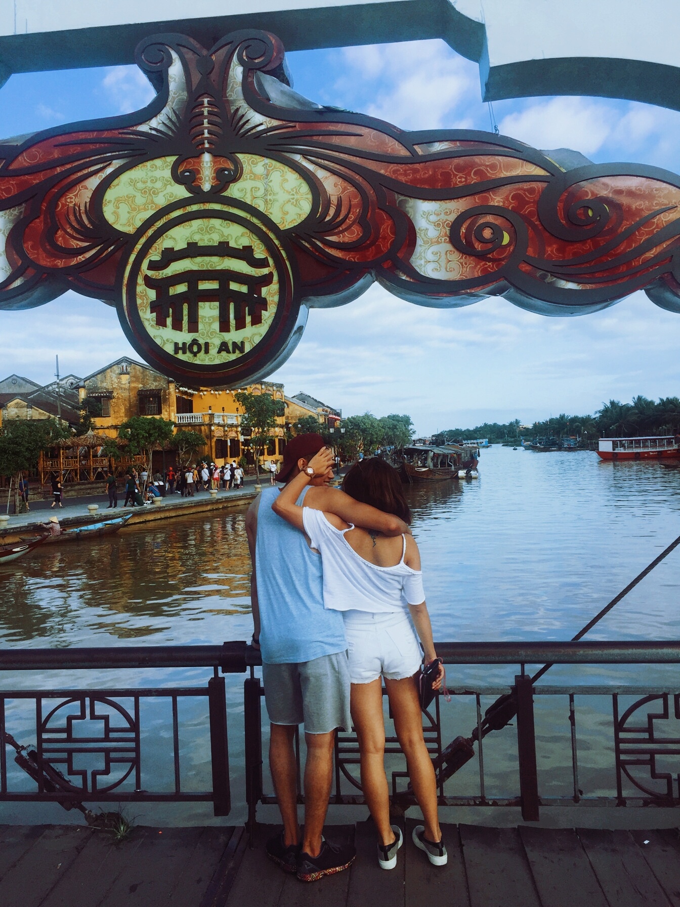 Thai Trinh va Quang Dang du lich Hoi An anh 5