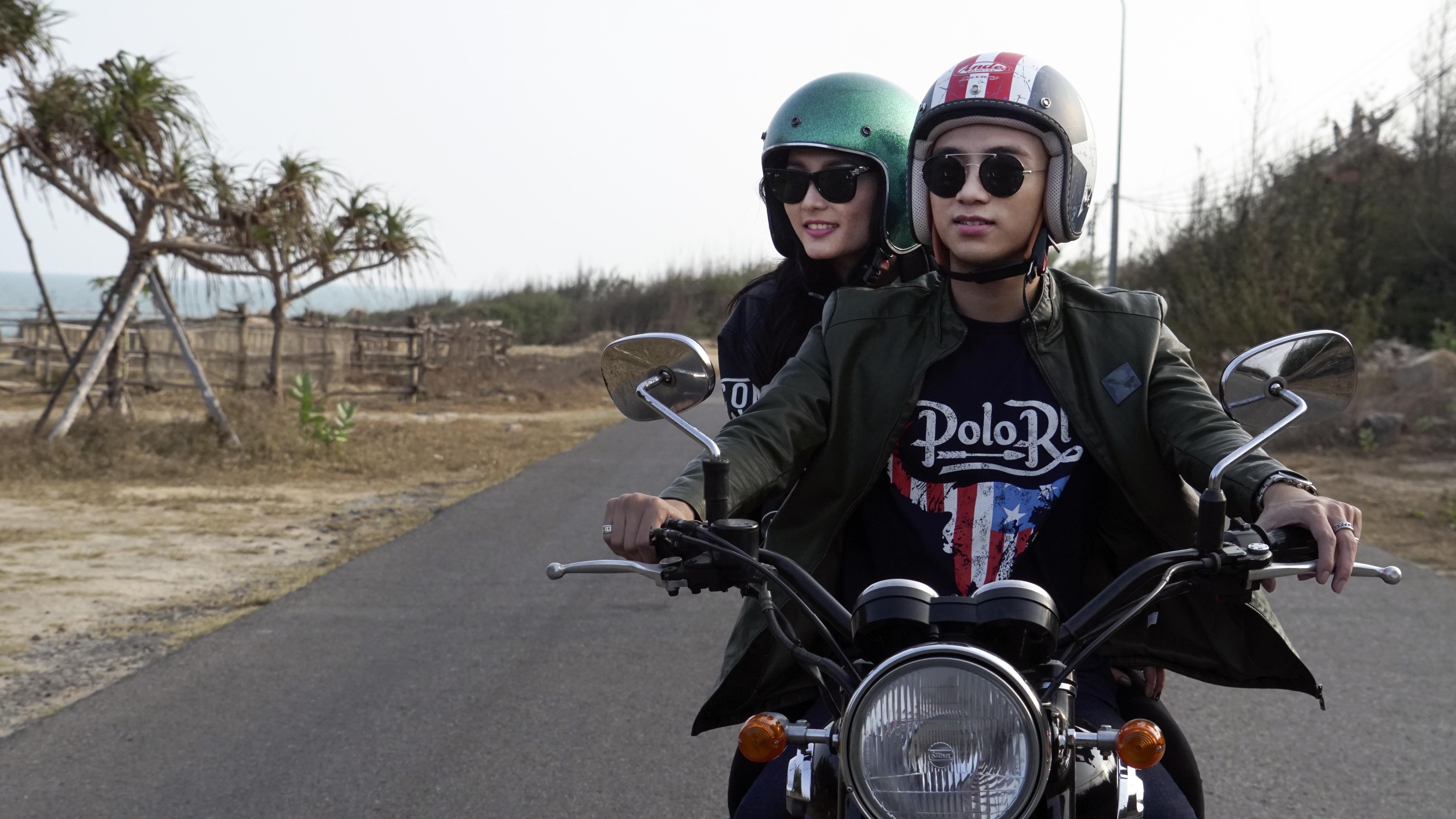 Soobin Hoang Son ra MV Anh da quen voi co don anh 2