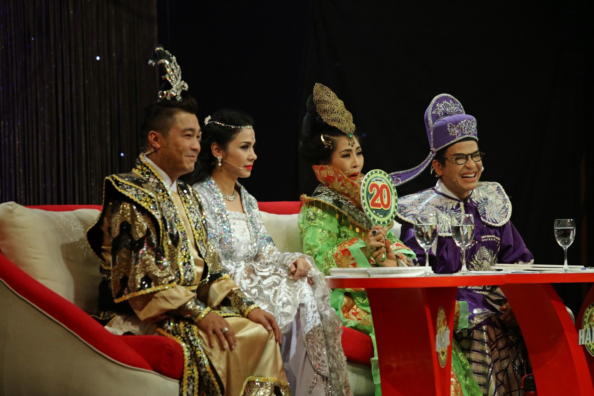 Tap 6 Cap doi hai huoc anh 8