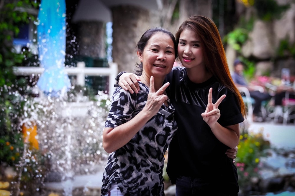 Huyen My de me day hanh ly anh 4