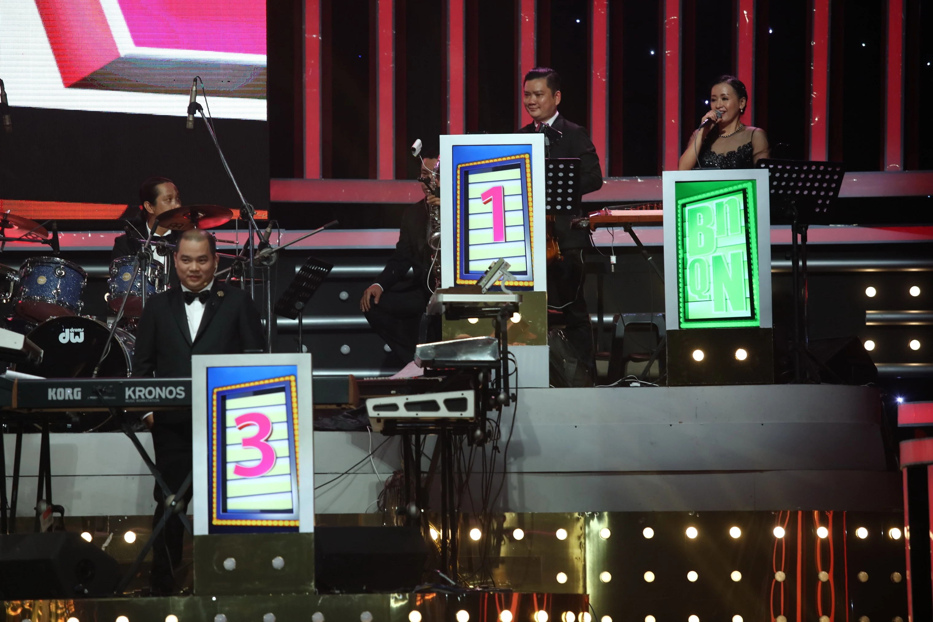 Tap 4 Ban nhac quyen nang anh 8