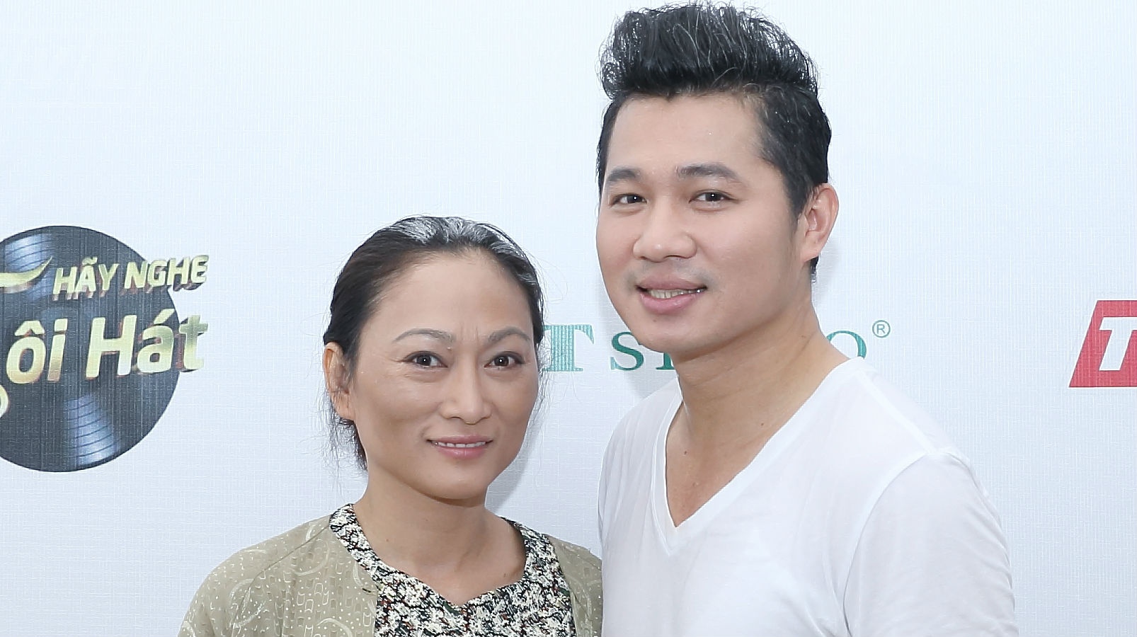 Lam Vu tam su ve me ruot hinh anh