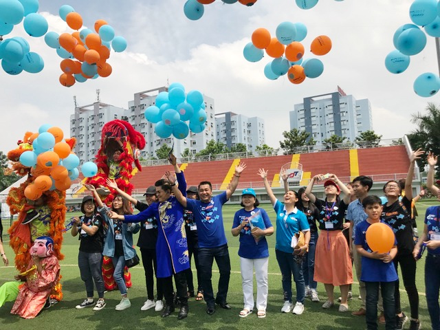 Ngày hội nhận thức bệnh tự kỷ ảnh 2 Ngay hoi nhan thuc benh tu ky anh 2