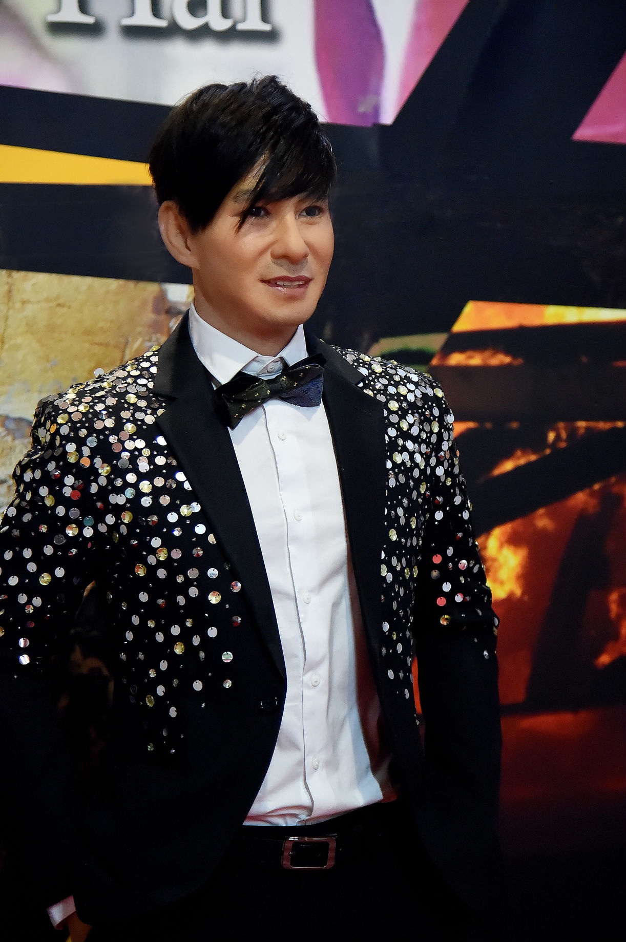 Tuong sap nghe si Viet anh 2