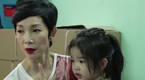 Xuan Lan lo lang khi con gai to thai do lanh nhat voi cha ruot hinh anh