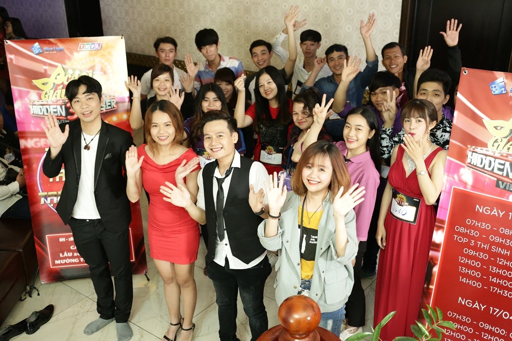 Ca si giau mat mua 3 anh 8