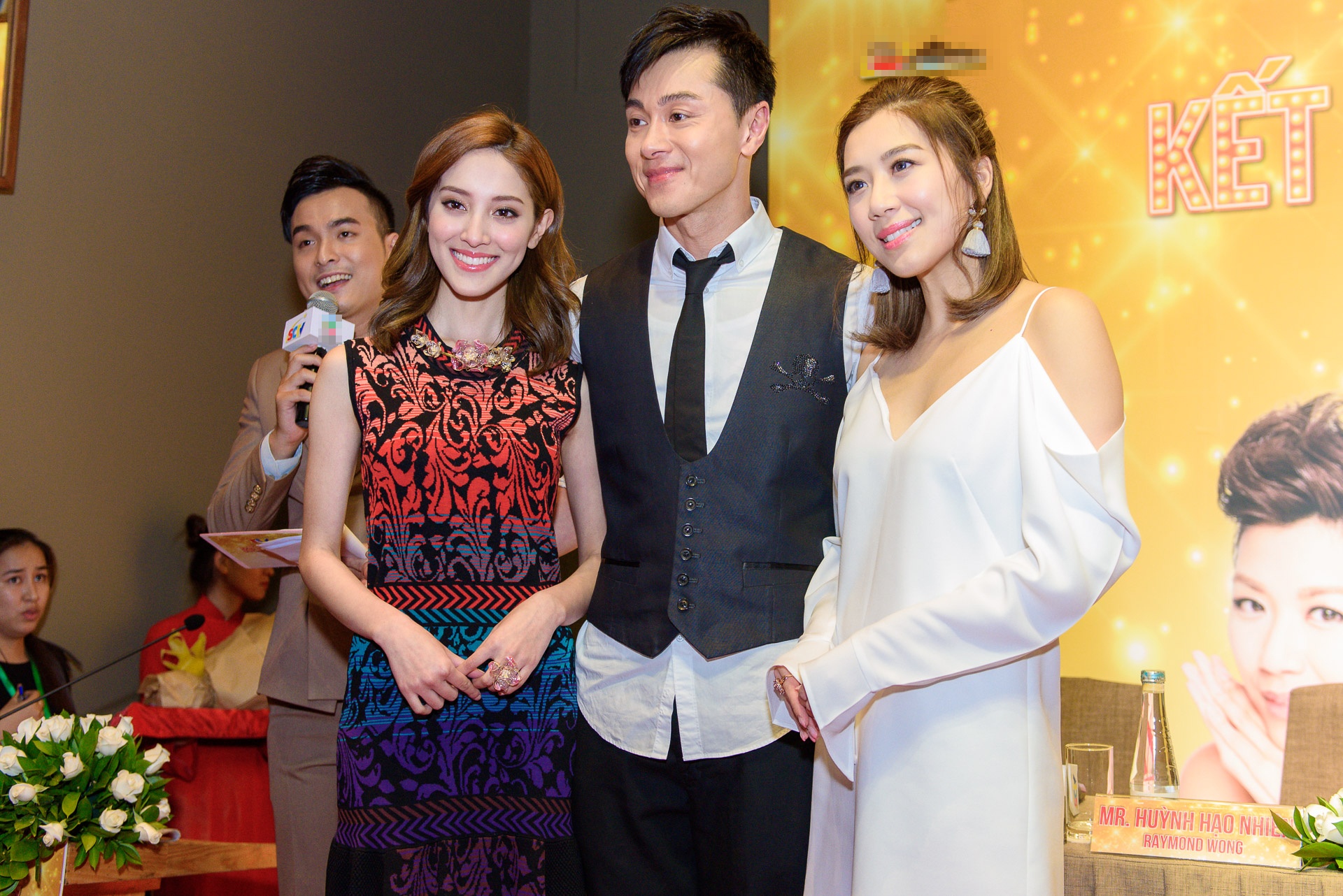 Hoa hậu Hồng Kông sang Việt Nam ảnh 3 Hoa hau Hong Kong sang Viet Nam anh 3