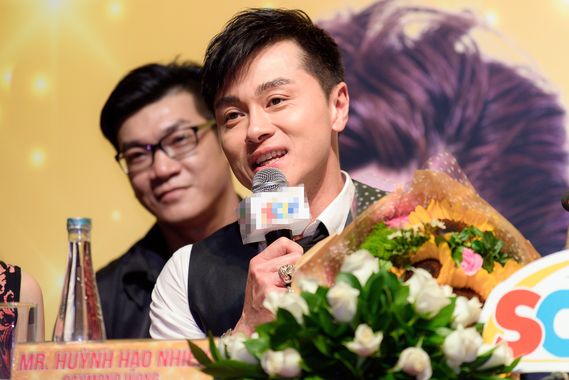 Hoa hậu Hồng Kông sang Việt Nam ảnh 8 Hoa hau Hong Kong sang Viet Nam anh 8