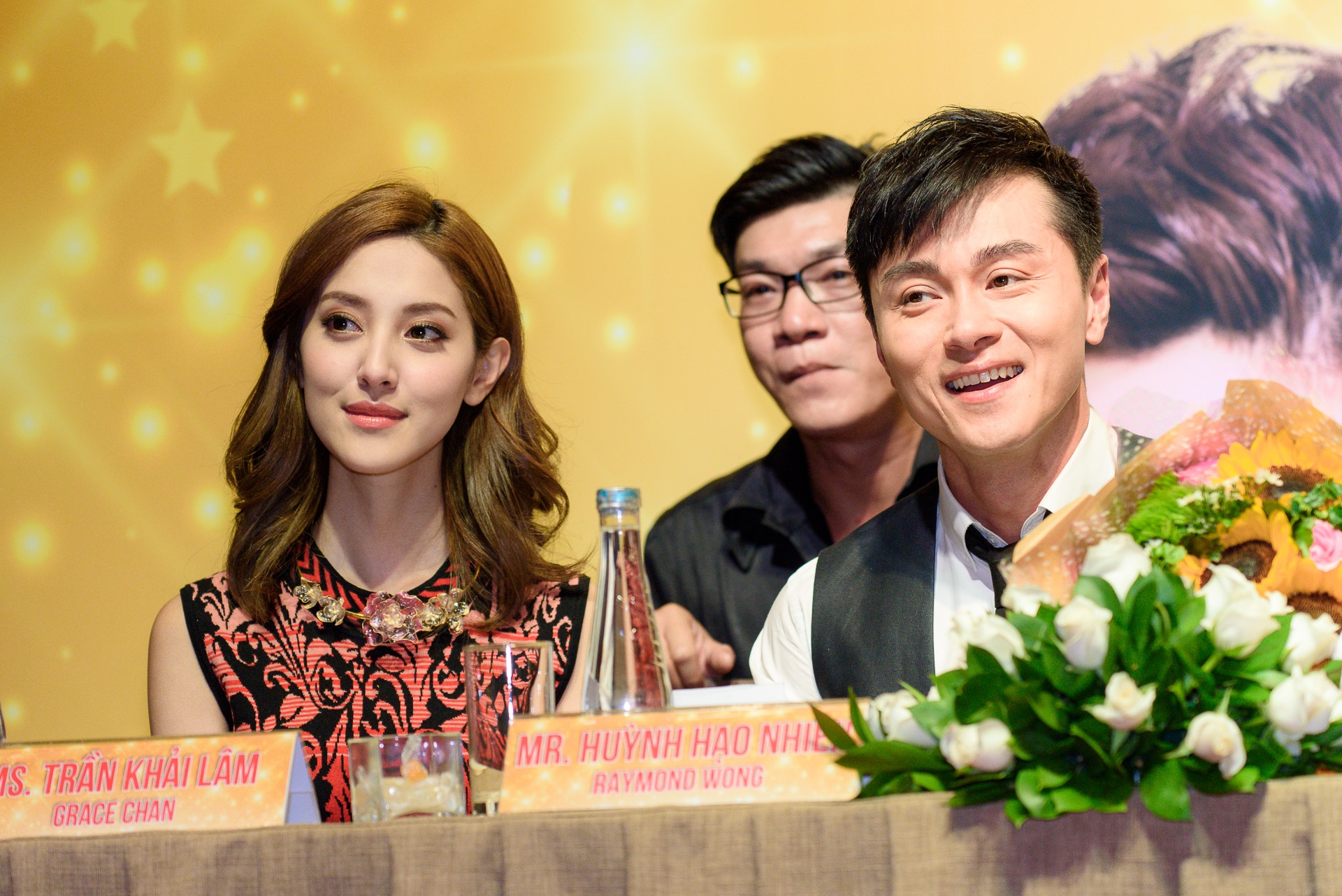 Hoa hậu Hồng Kông sang Việt Nam ảnh 4 Hoa hau Hong Kong sang Viet Nam anh 4