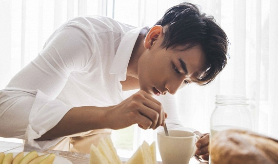 Isaac - MV Anh se ve som thoi hinh anh