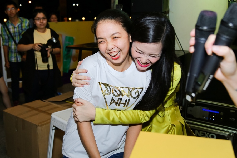 Dong Nhi hop fan anh 7