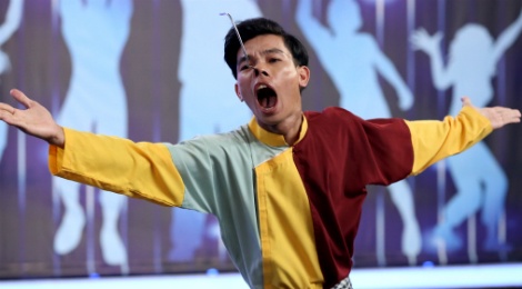 Tran Thanh tang tien cho dien vien xiec dien tro nguy hiem hinh anh