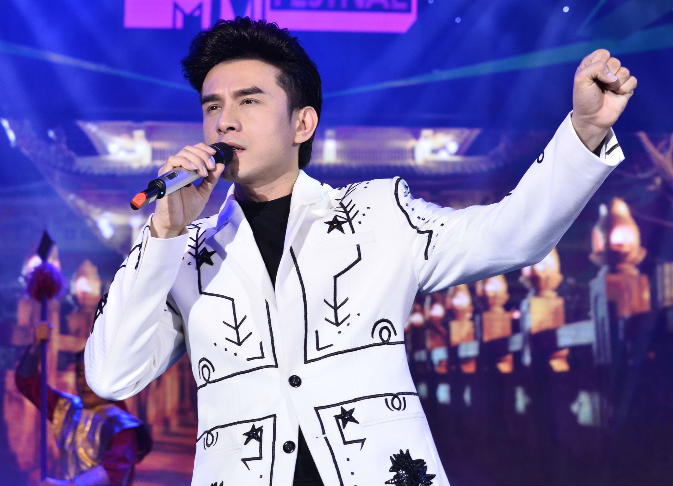 Live show MTV Connection anh 8