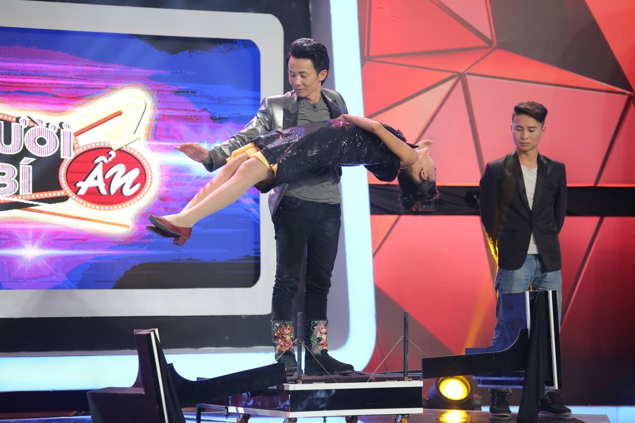 Tap 8 Nguoi bi an anh 9