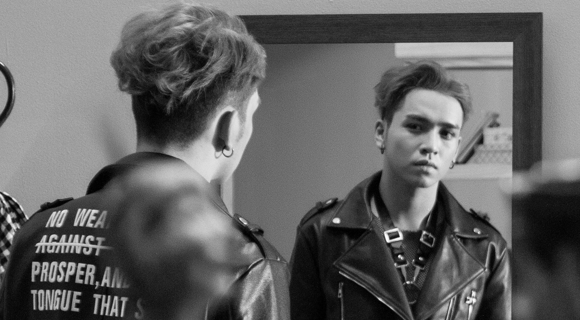 Teaser MV Good Boy Gone Bad - Bach Cong Khanh hinh anh