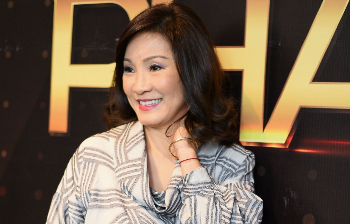 Hong Dao khui chuyen 'tham cung bi su' cua dong nghiep hinh anh