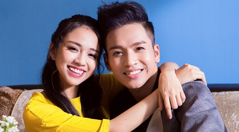 Bach Cong Khanh tinh tu voi nguoi dep The Face trong MV moi hinh anh