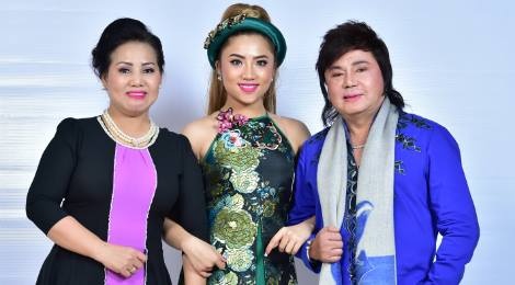 Gia canh trai nguoc cua 2 bong hong o Sao noi ngoi hinh anh