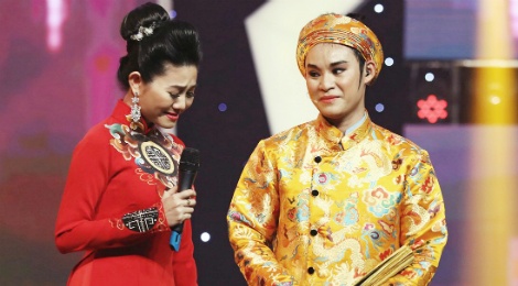 NSUT Que Tran khoc nghen vi nho NSND Thanh Tong hinh anh