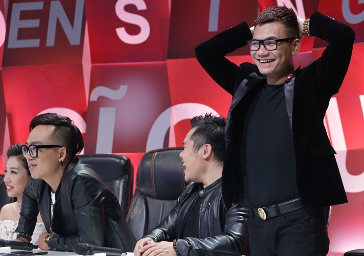 Tap 2 Ca si giau mat anh 4