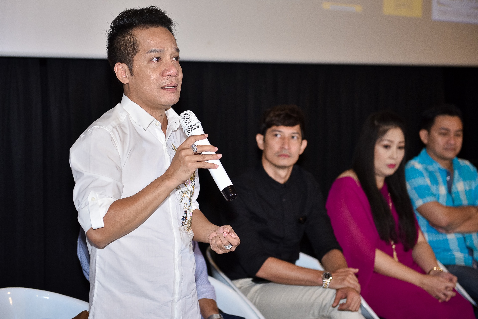 Minh Nhi: ‘Xom tro 3D’ la dua con tinh than, se song chet voi no hinh anh