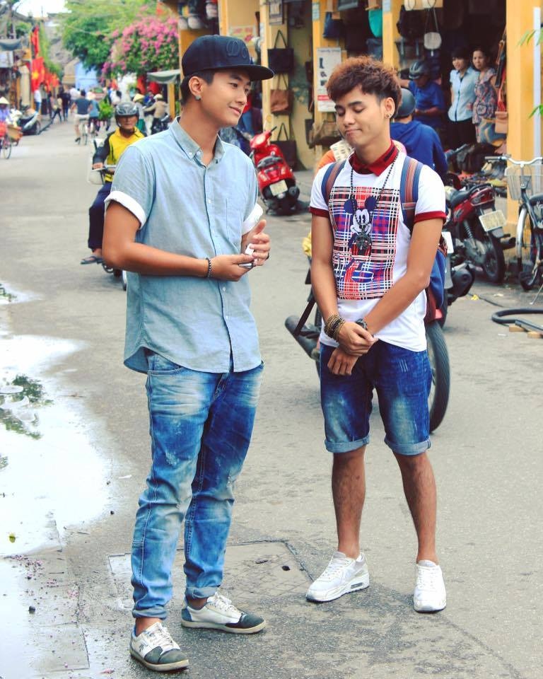 Dien vien Pham Anh Tuan au da o pho Tay Sai Gon anh 7