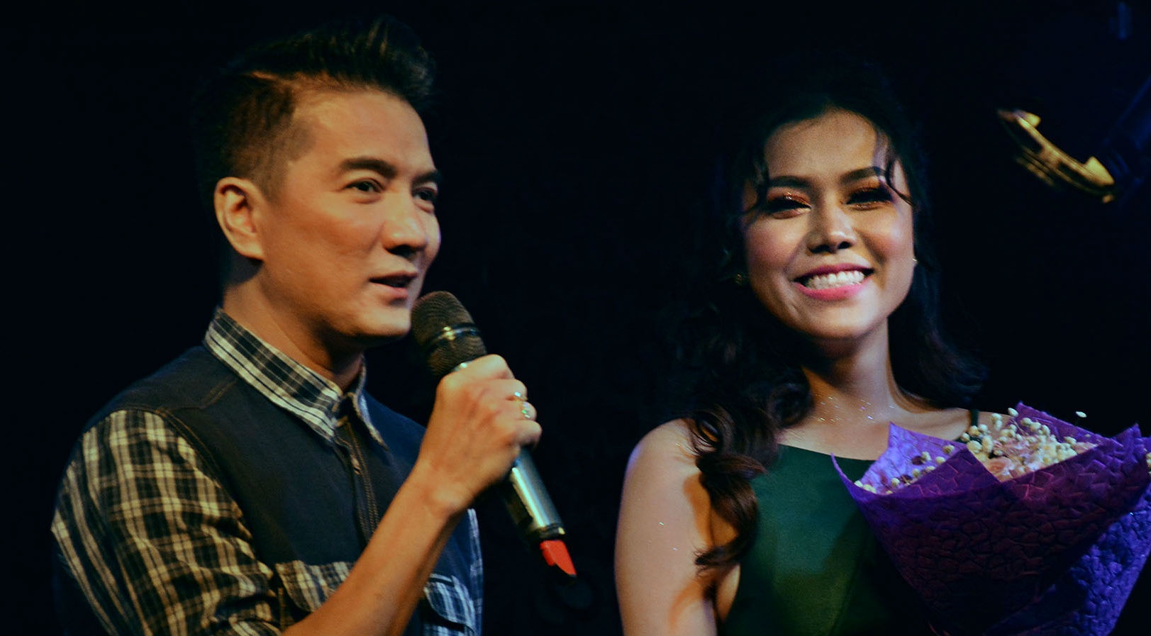 Dam Vinh Hung va Hong Gam: Da khuc cho tinh nhan hinh anh