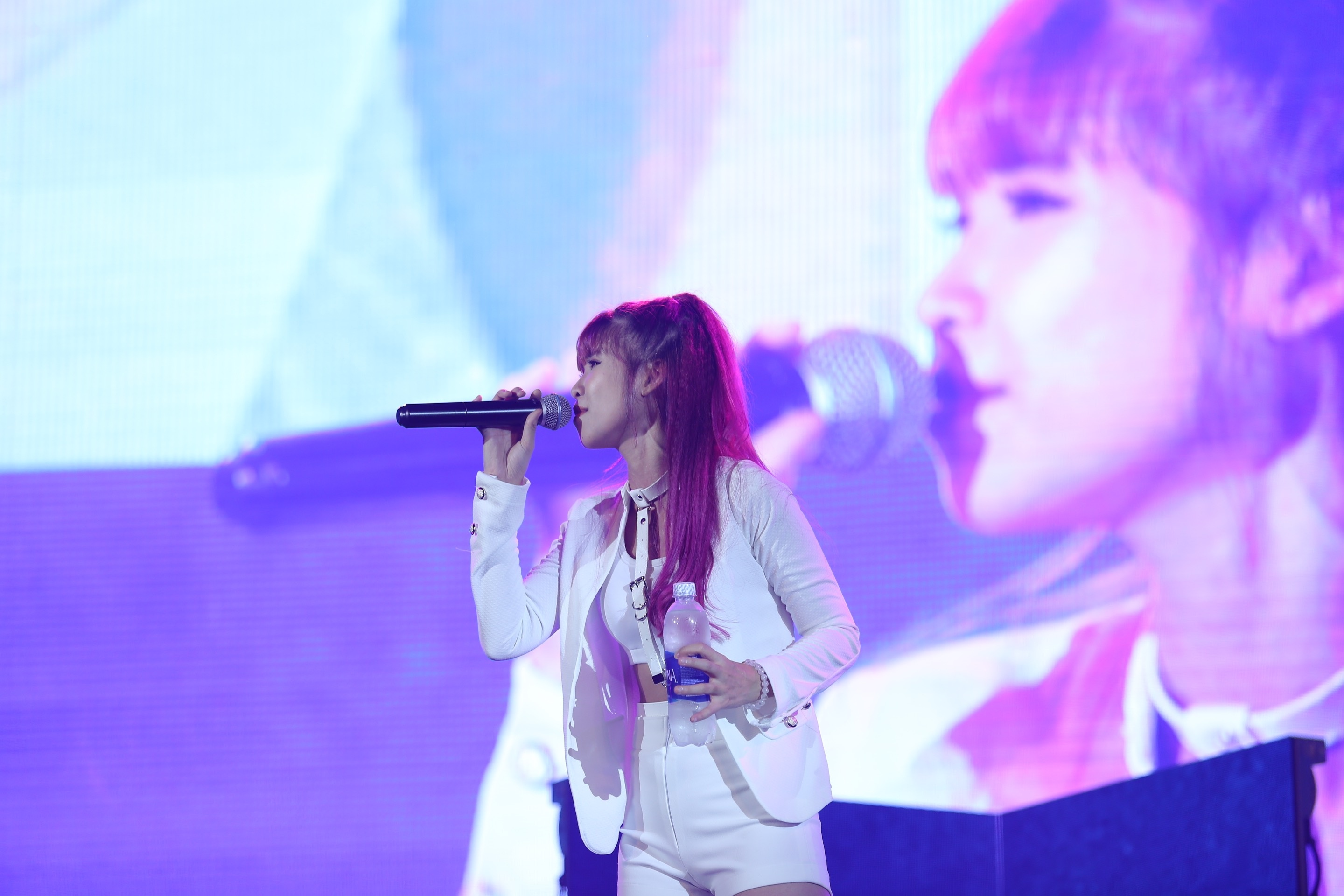 Dem nhac Brand New You anh 3