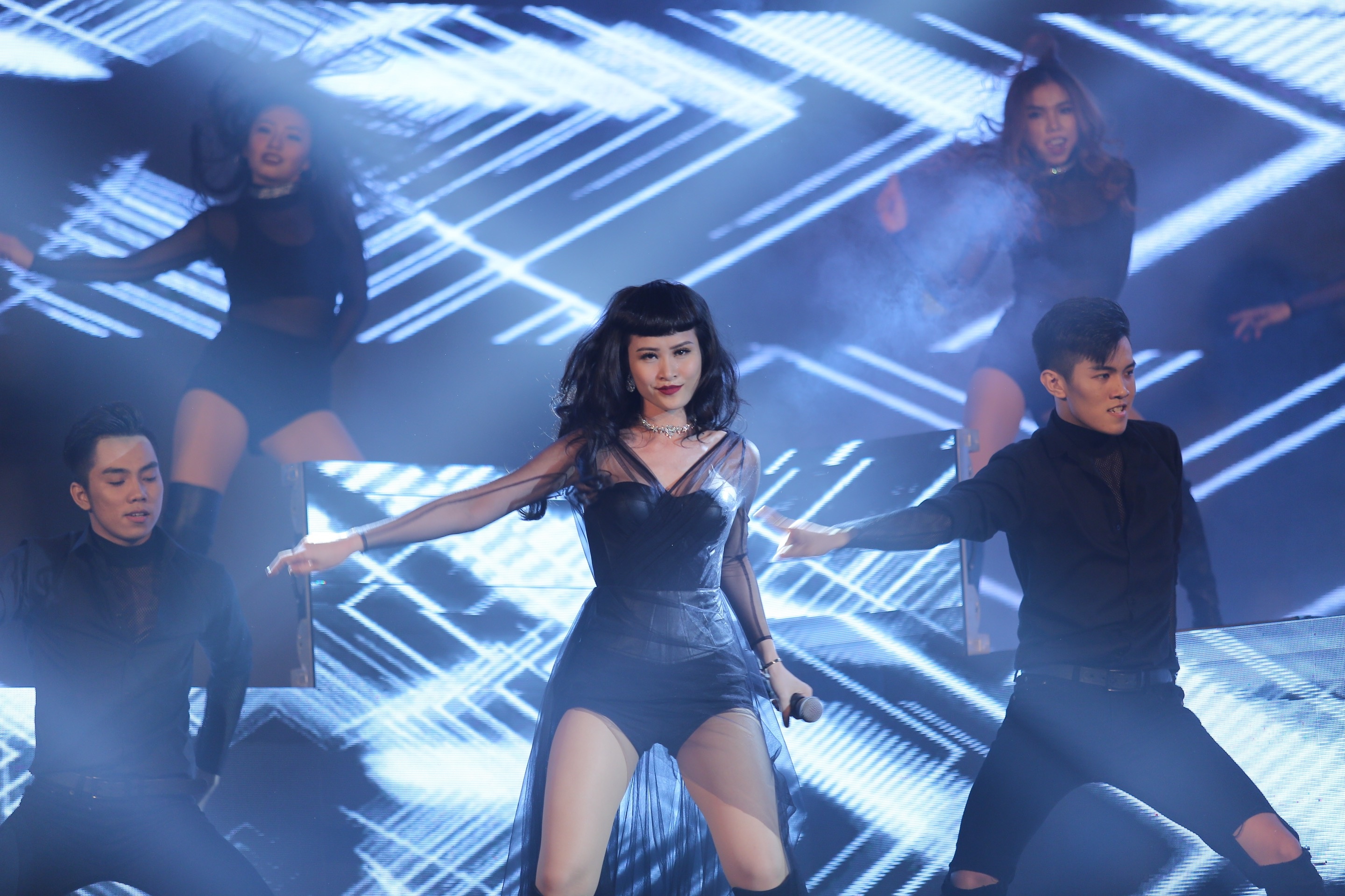 Dem nhac Brand New You anh 4