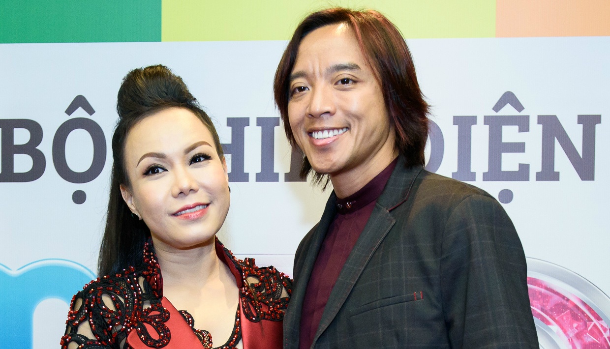 Viet Huong - Minh Nhi chia se tai buoi hop bao hinh anh