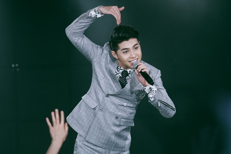 Noo Phước Thịnh họp fan ở Nhật ảnh 5 Noo Phuoc Thinh hop fan o Nhat anh 5