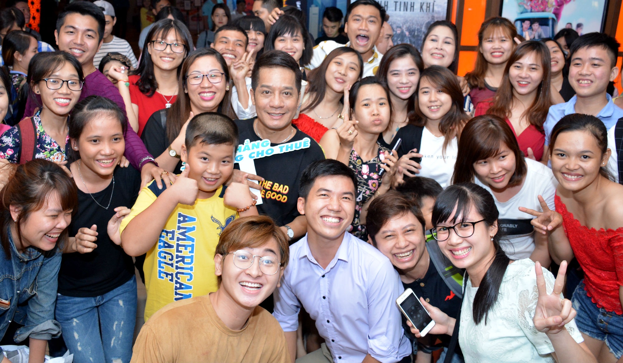 Bo phim Xom tro 3D anh 12