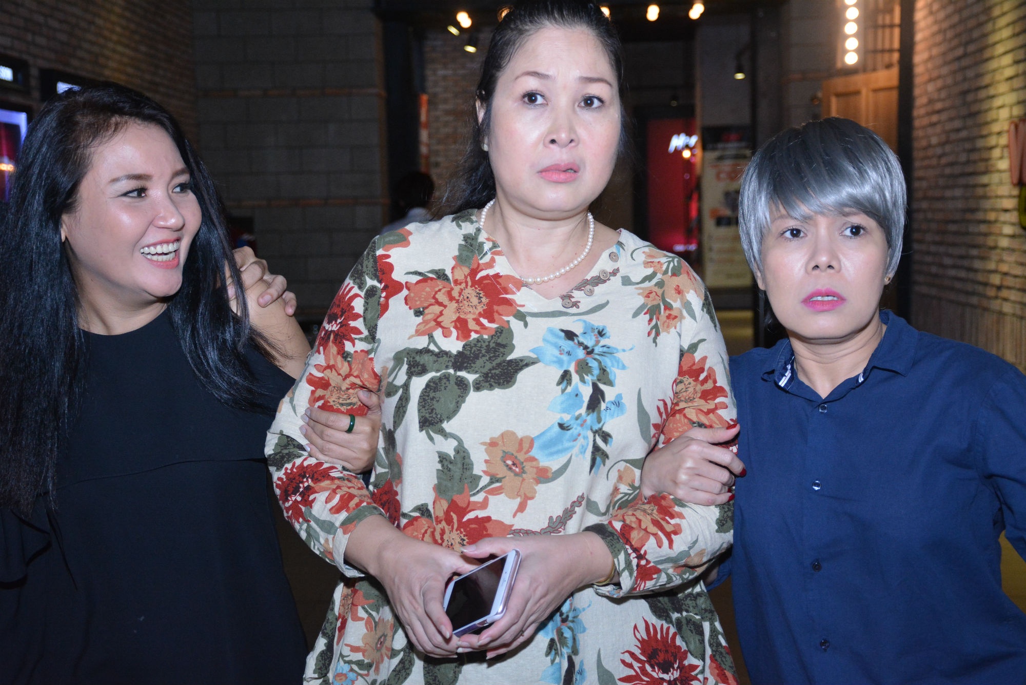 Phim dien anh Xom tro 3D anh 1