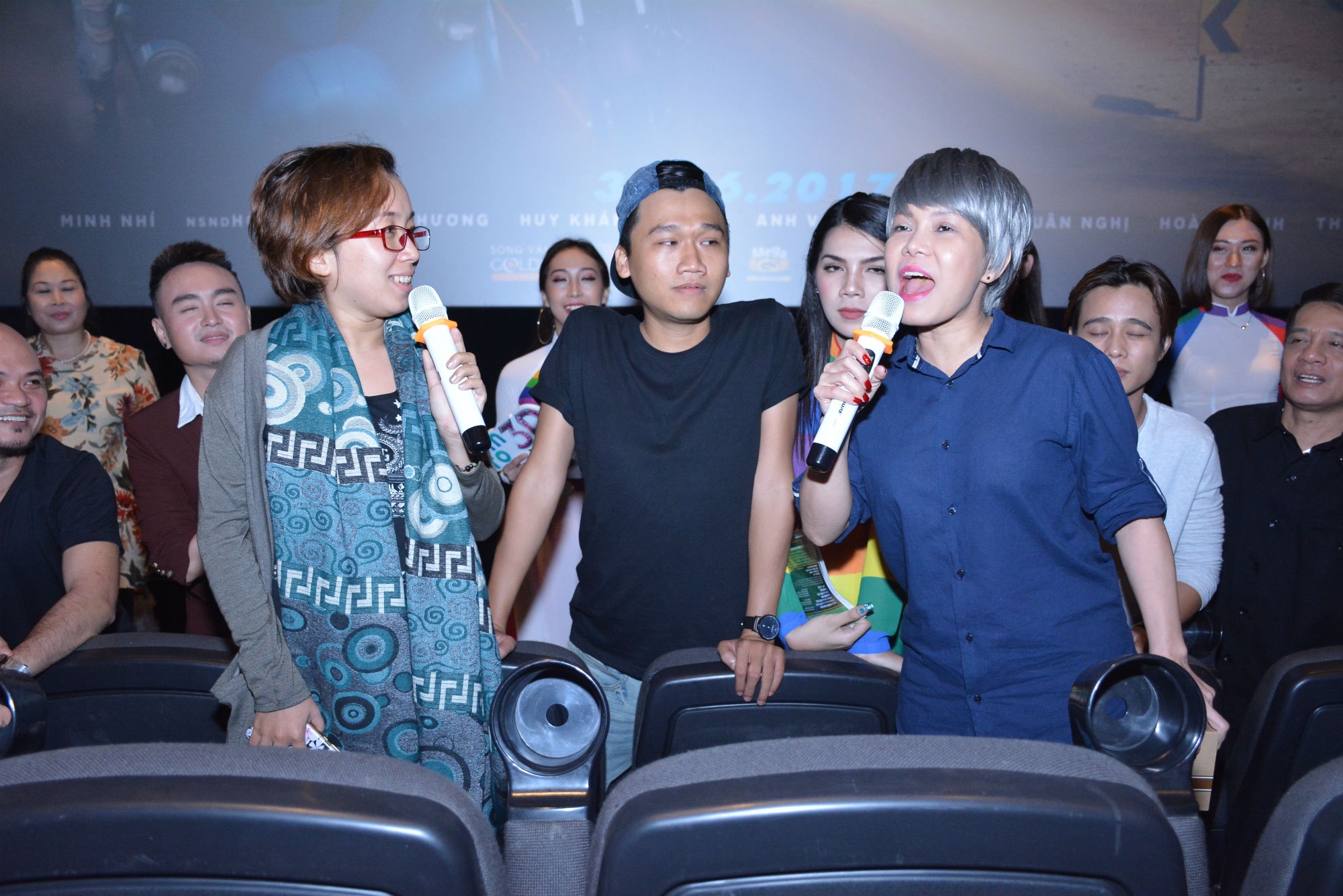 Phim dien anh Xom tro 3D anh 6