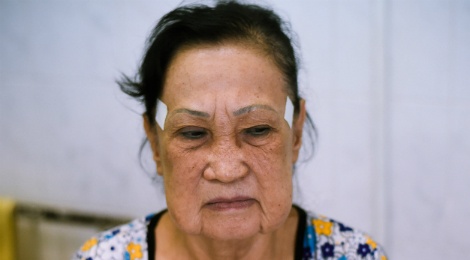 Dien vien Hoa My Hanh chia se hoan canh khon don hinh anh