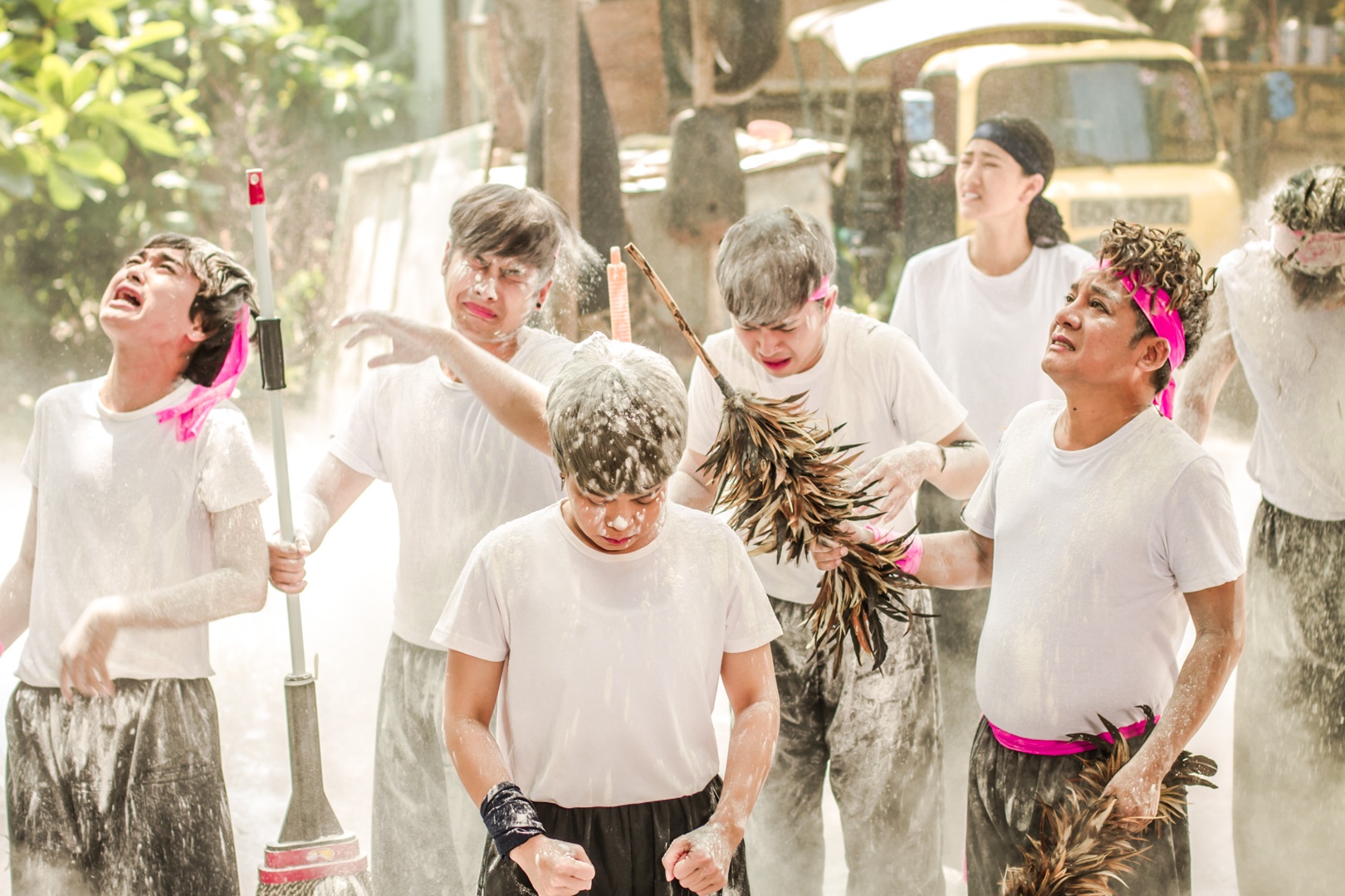 Bo phim Xom tro 3D anh 3