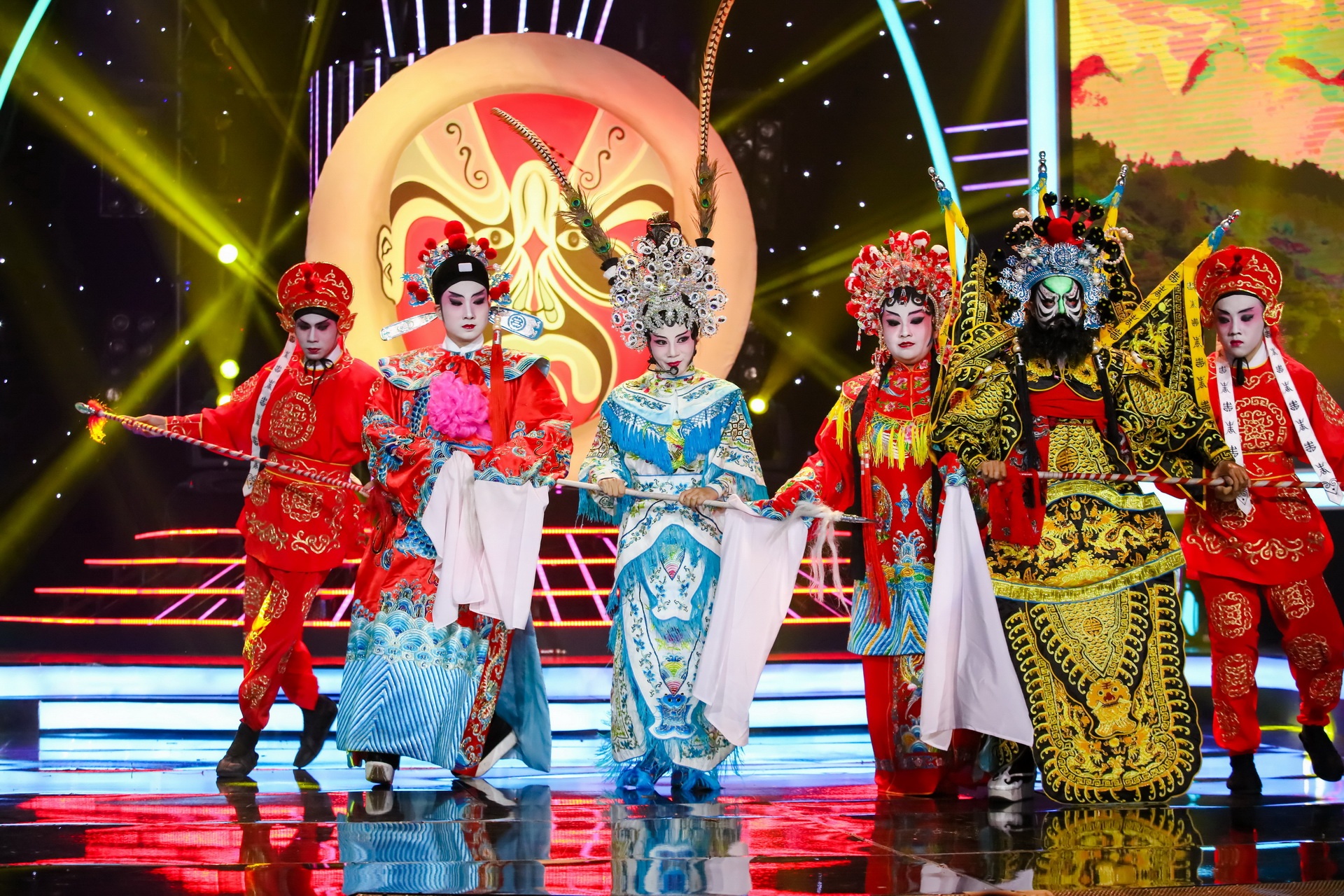 Tap 12 Guong mat than quen anh 1