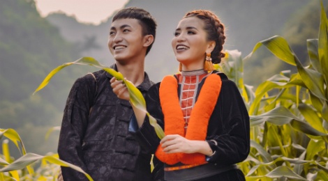 Bui Bich Phuong muon thoat mac ca si thi truong hinh anh