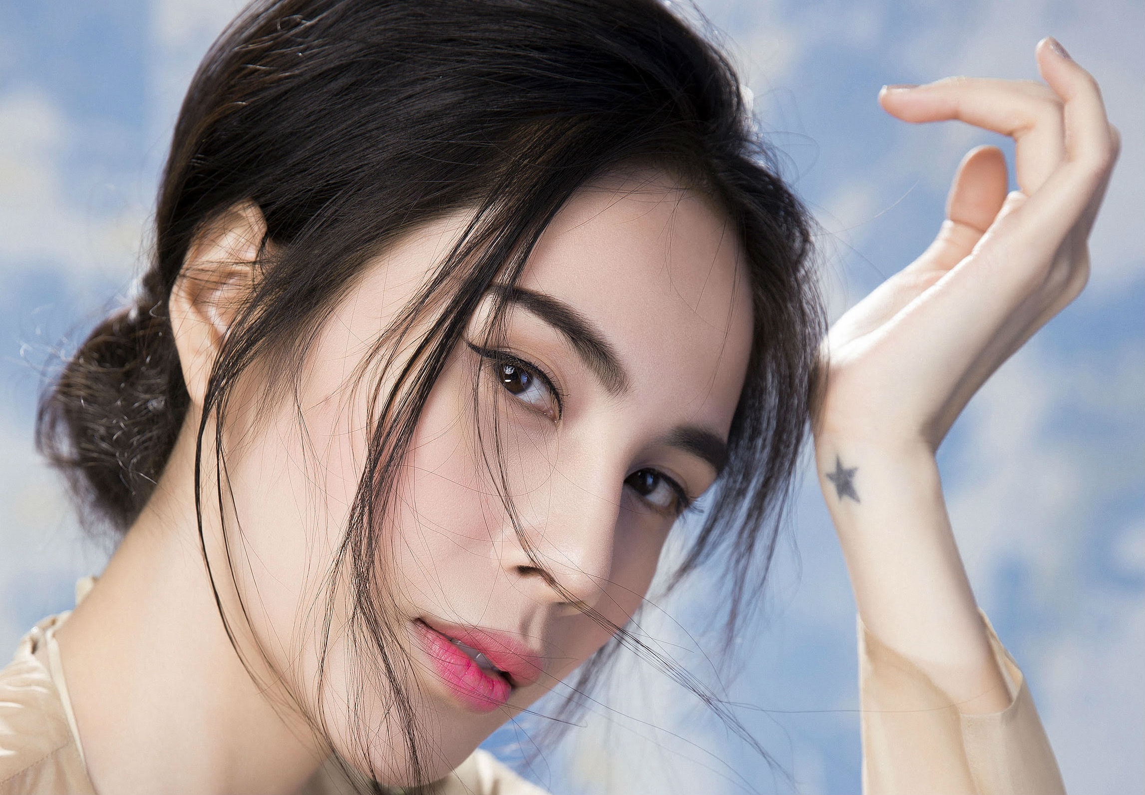 Thuy Tien - Thu gui anh hinh anh