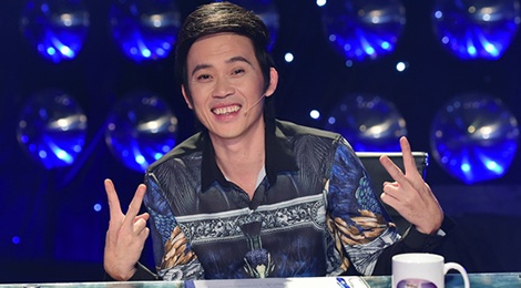 Tiet lo cat-xe cua Hoai Linh khi ngoi ghe nong Guong mat than quen hinh anh