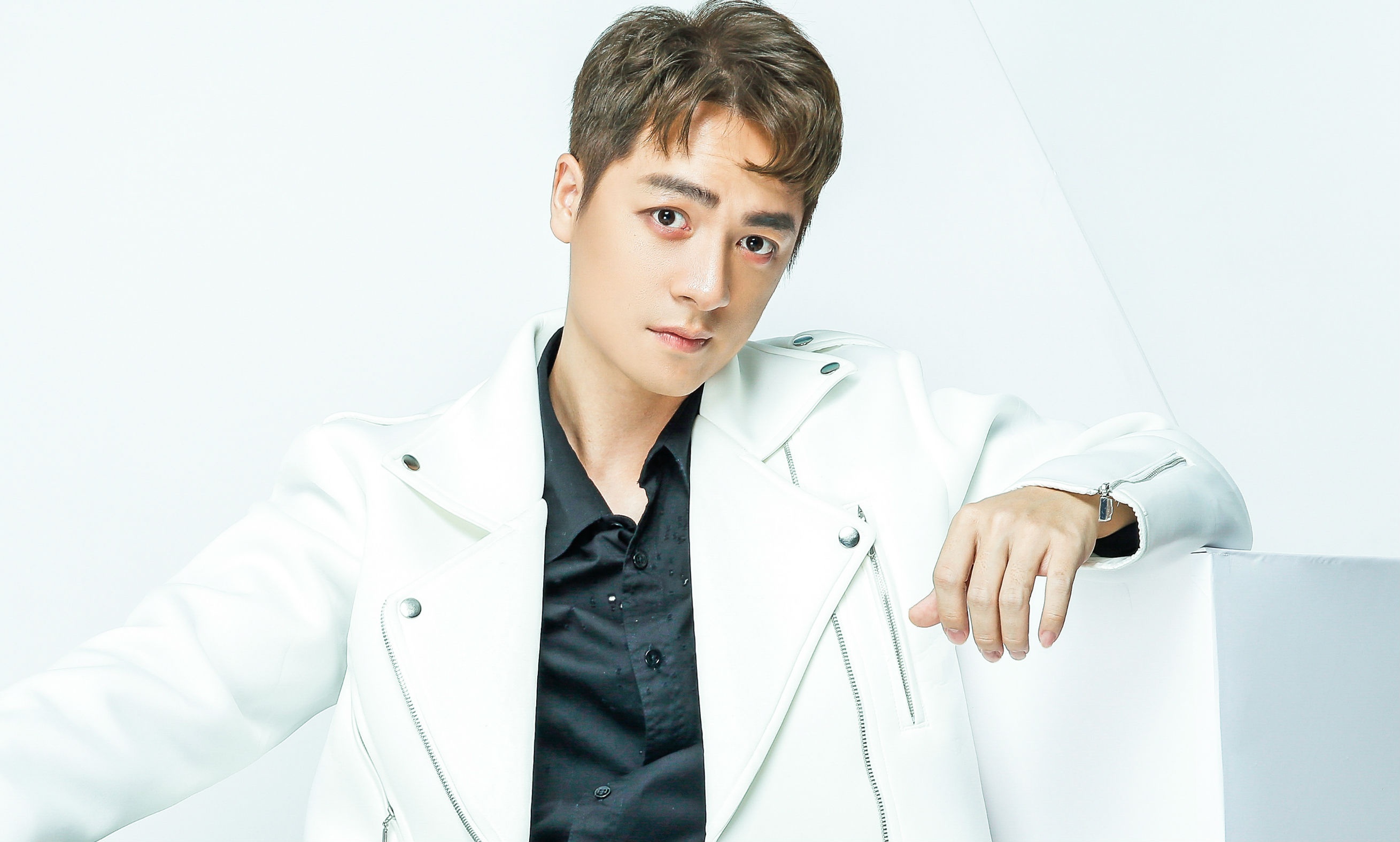 Dang Khoi - Nguyen lam tri ky hinh anh