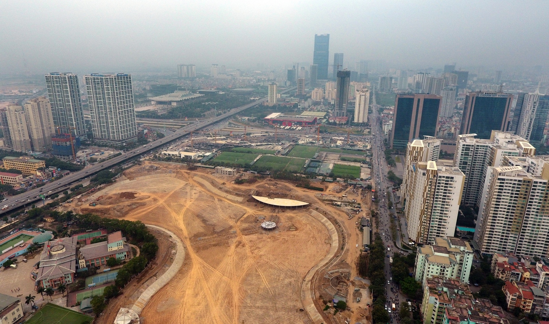 cong vien ho dieu hoa ha noi anh 9