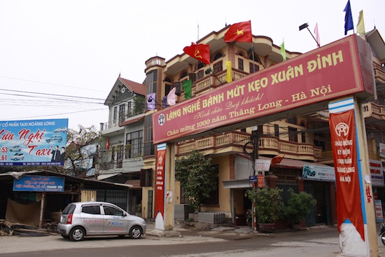 Lang nghe mut Tet Xuan Dinh 'dang chet' hinh anh