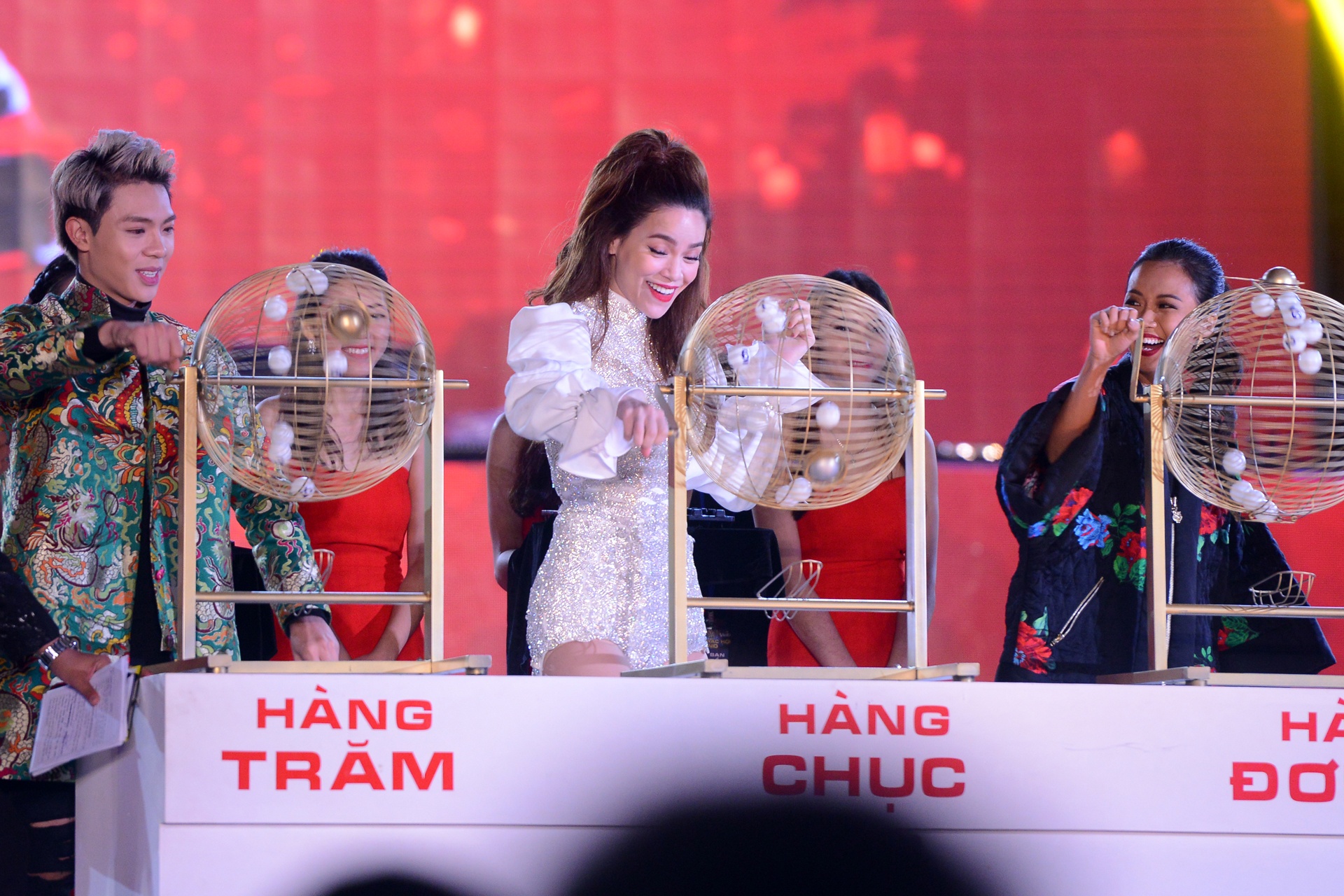 dai nhac hoi,  vingroup,  vinid,  dai hy xuan 2017 anh 19