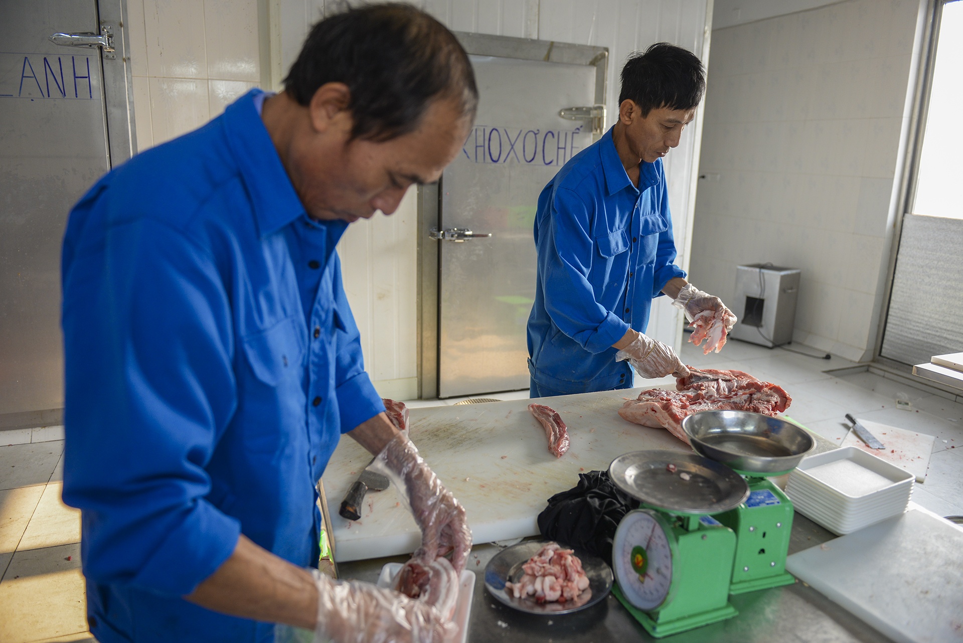 thit lon sach gia tot anh 1