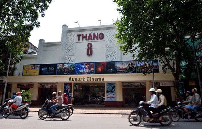 Dau gia cong khai 5 khu ‘dat vang’ cua chu Rap Thang 8 hinh anh