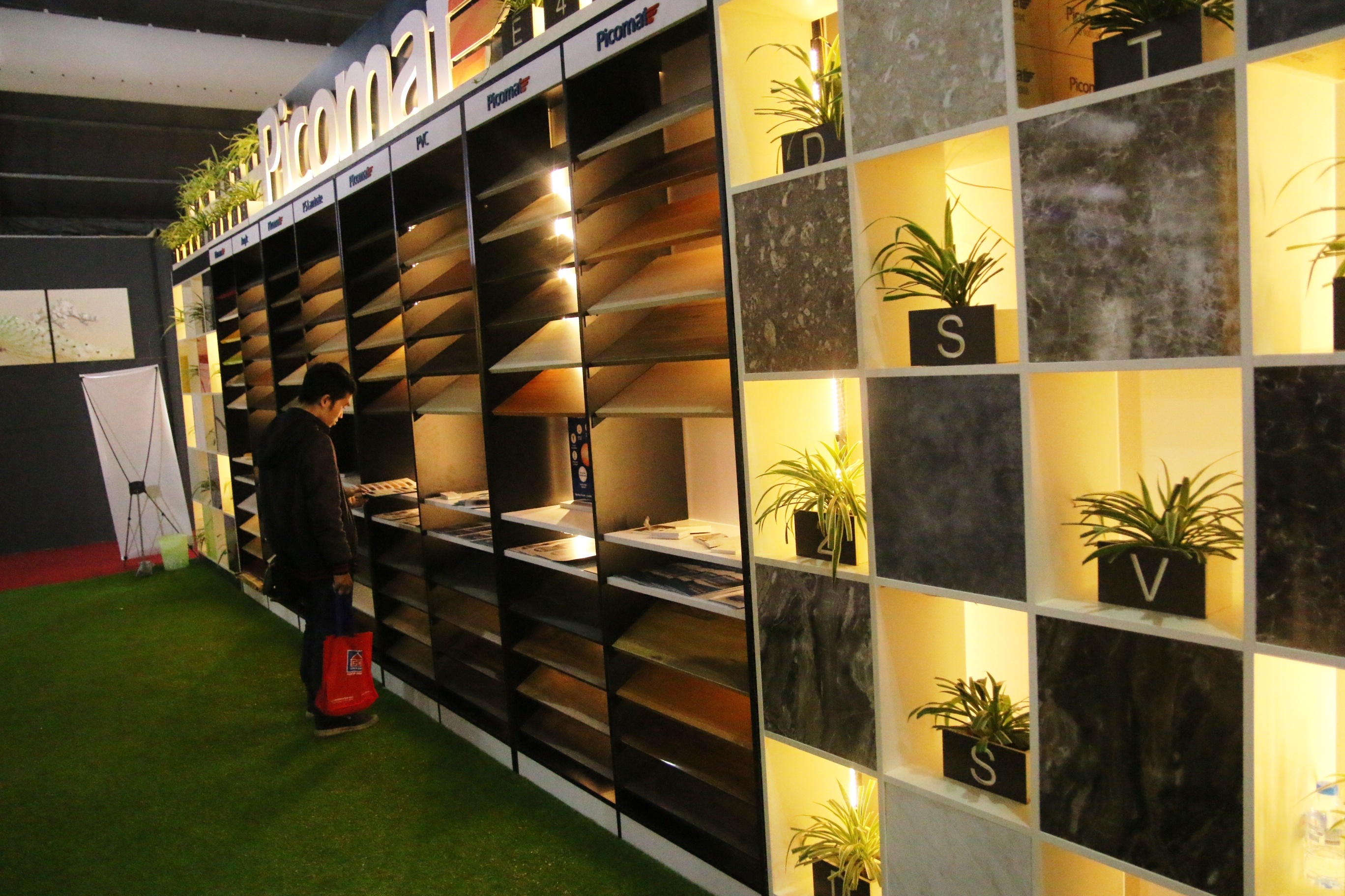 hoi cho trien lam vietbuild anh 8