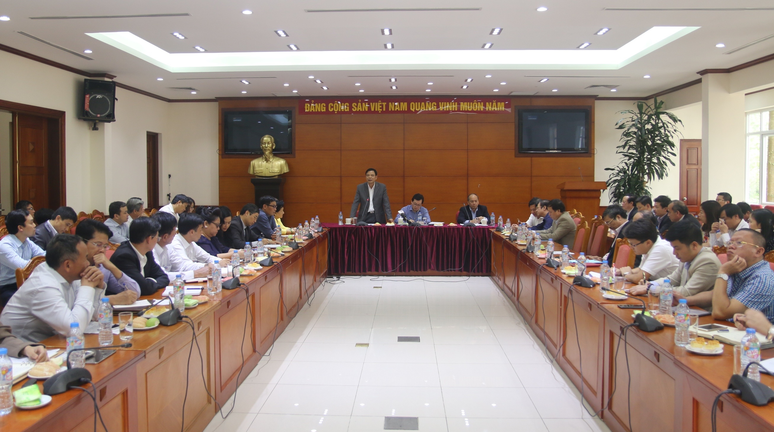 dai su duong chi dung anh 2