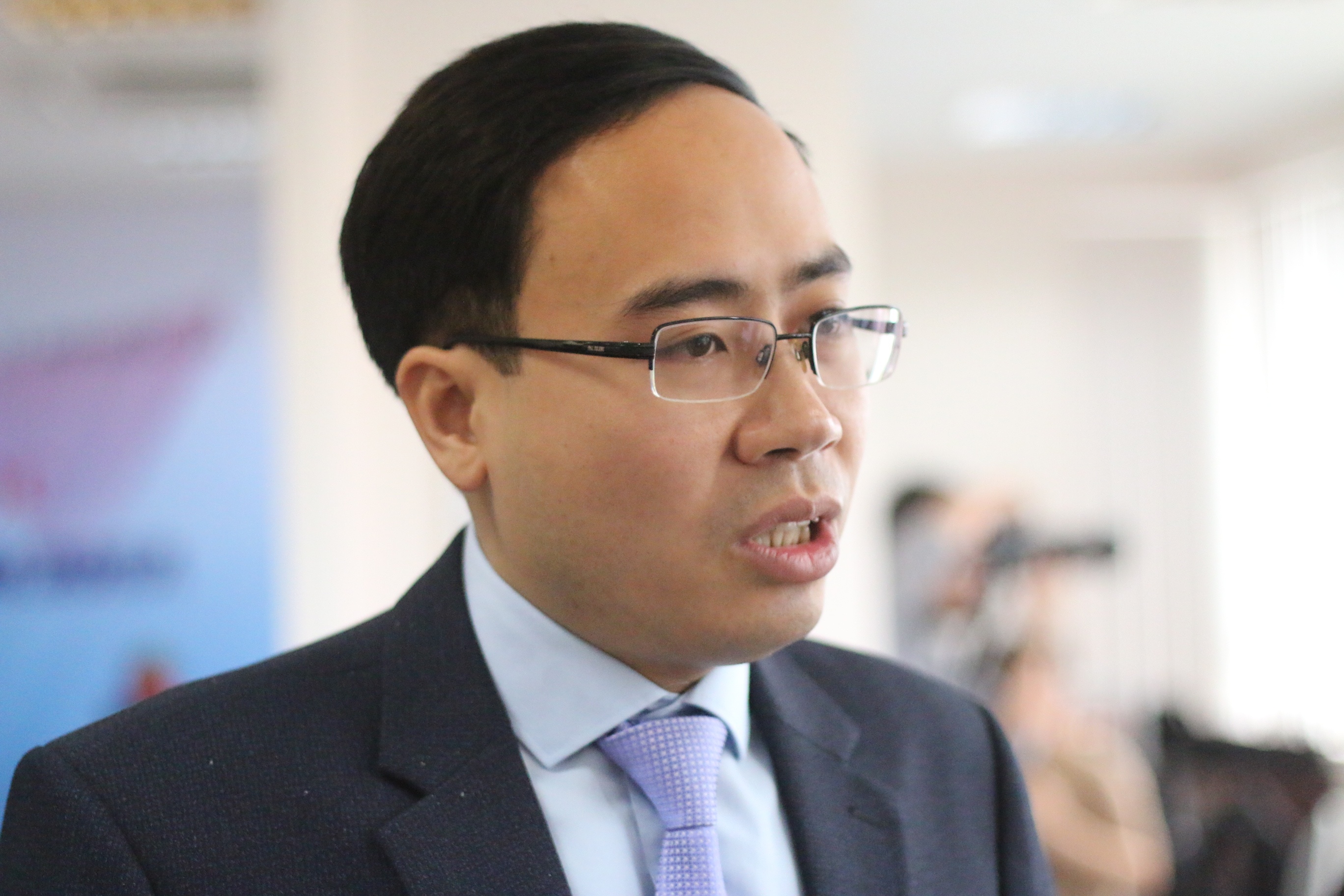 ‘Van nhap khau nguyen lieu la chu yeu phan anh nen kinh te con yeu' hinh anh