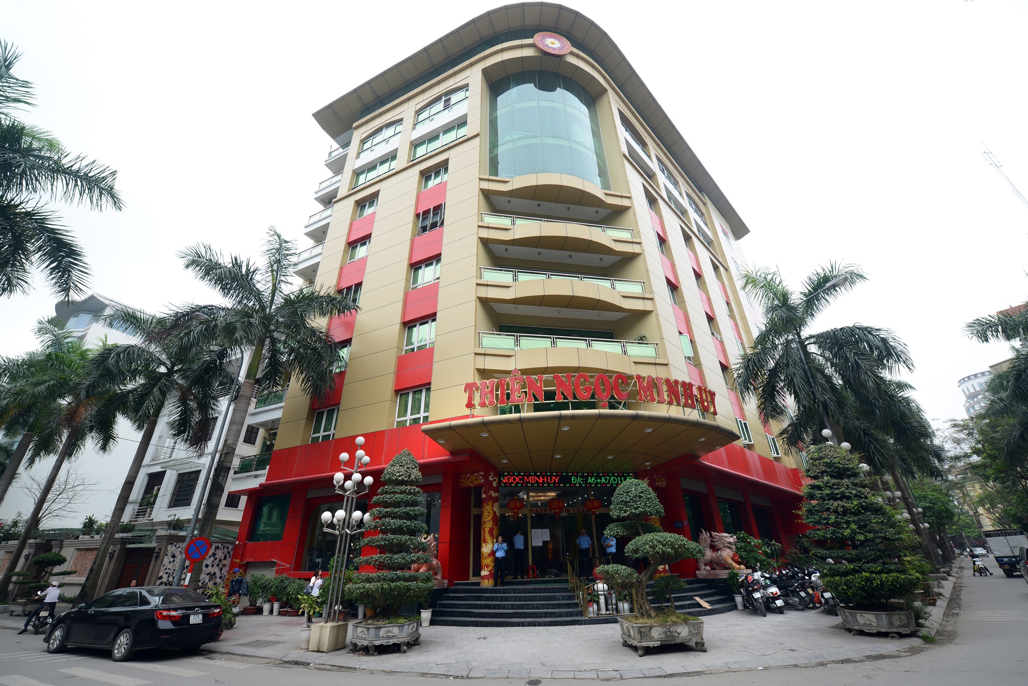 thien ngoc minh uy anh 10